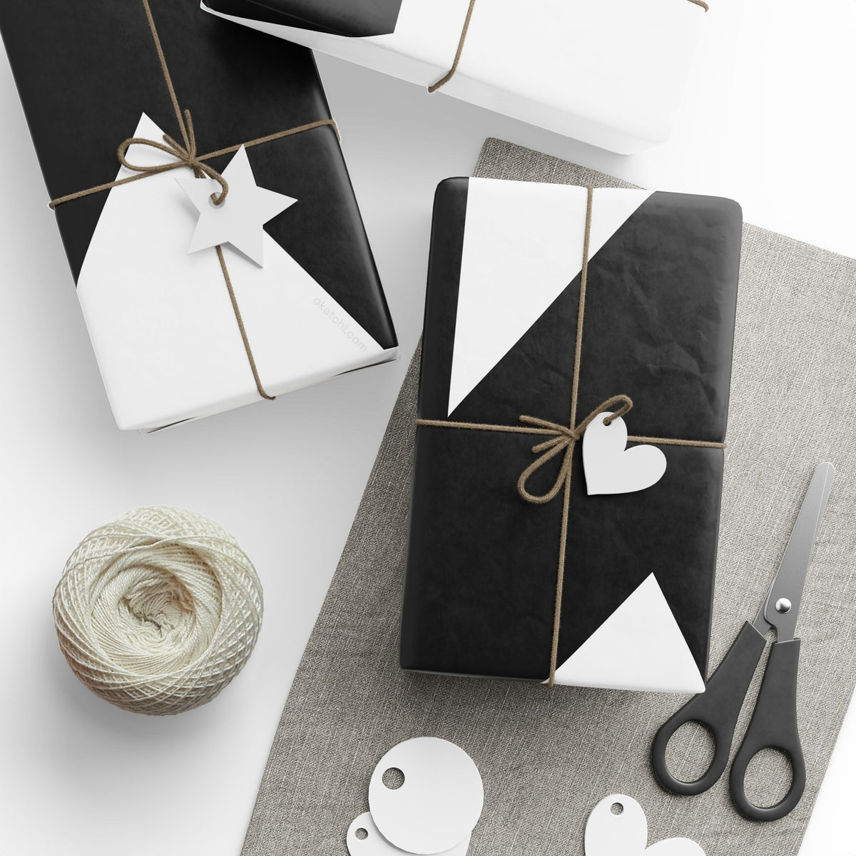 Papier Cadeau OKATCHI — Monogramme