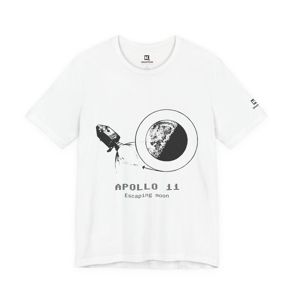 Apollo 11 - Escaping moon T-Shirt